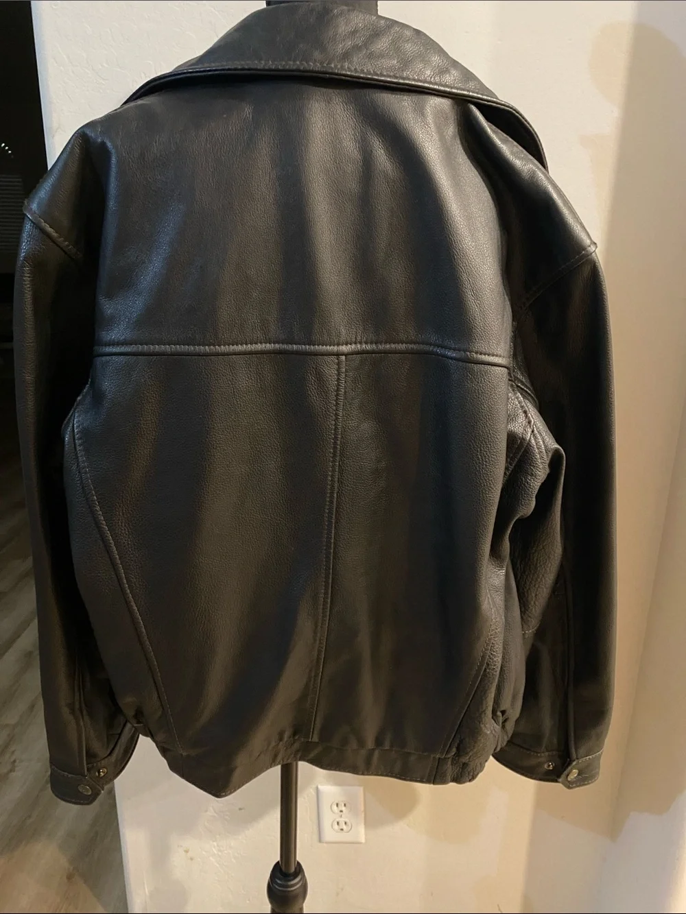 Dockers Black Leather Zip-Front Bomber Jacket